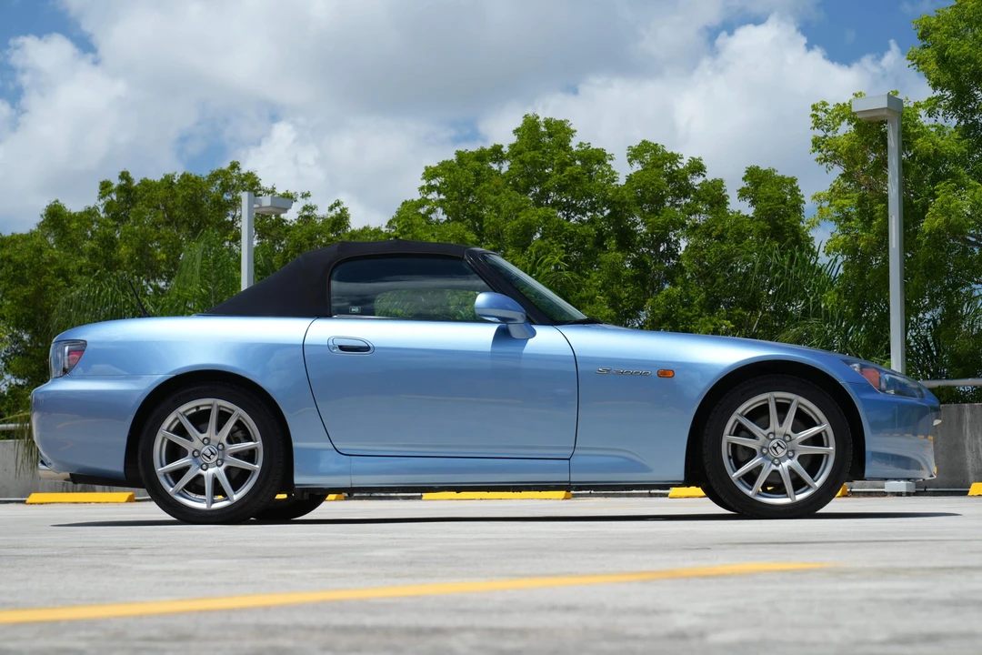 2005 Honda AP2 S2000 - Image 7 of 31