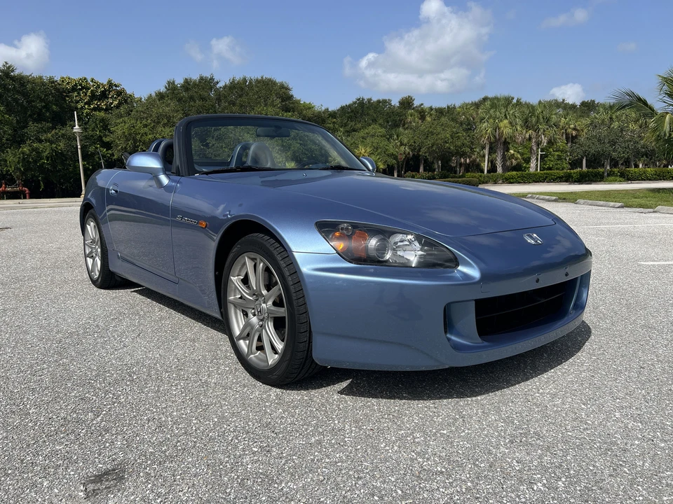 2005 Honda AP2 S2000 - Image 3 of 31