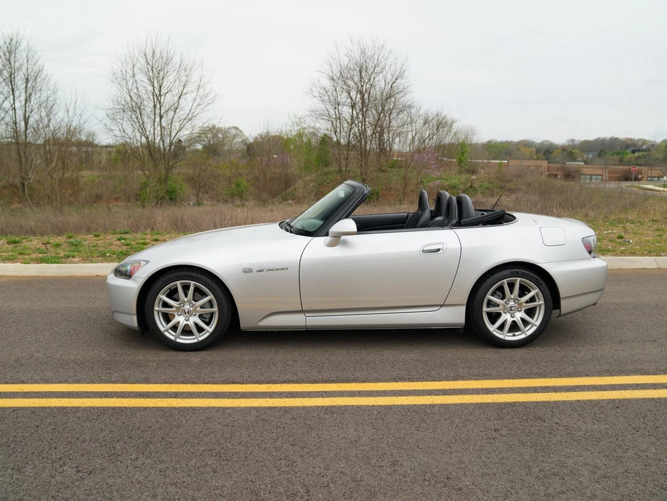 2005 Honda AP2 S2000 - Image 20 of 31