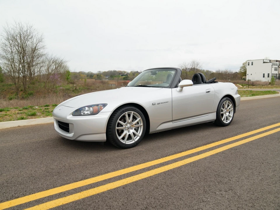 2005 Honda AP2 S2000 - Image 19 of 31