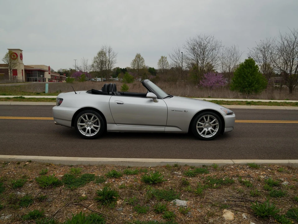 2005 Honda AP2 S2000 - Image 25 of 31