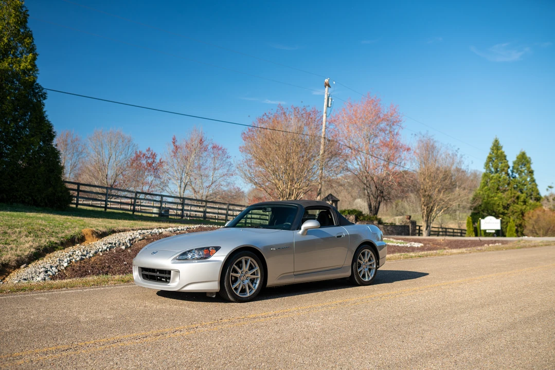 2005 Honda AP2 S2000 - Image 9 of 31
