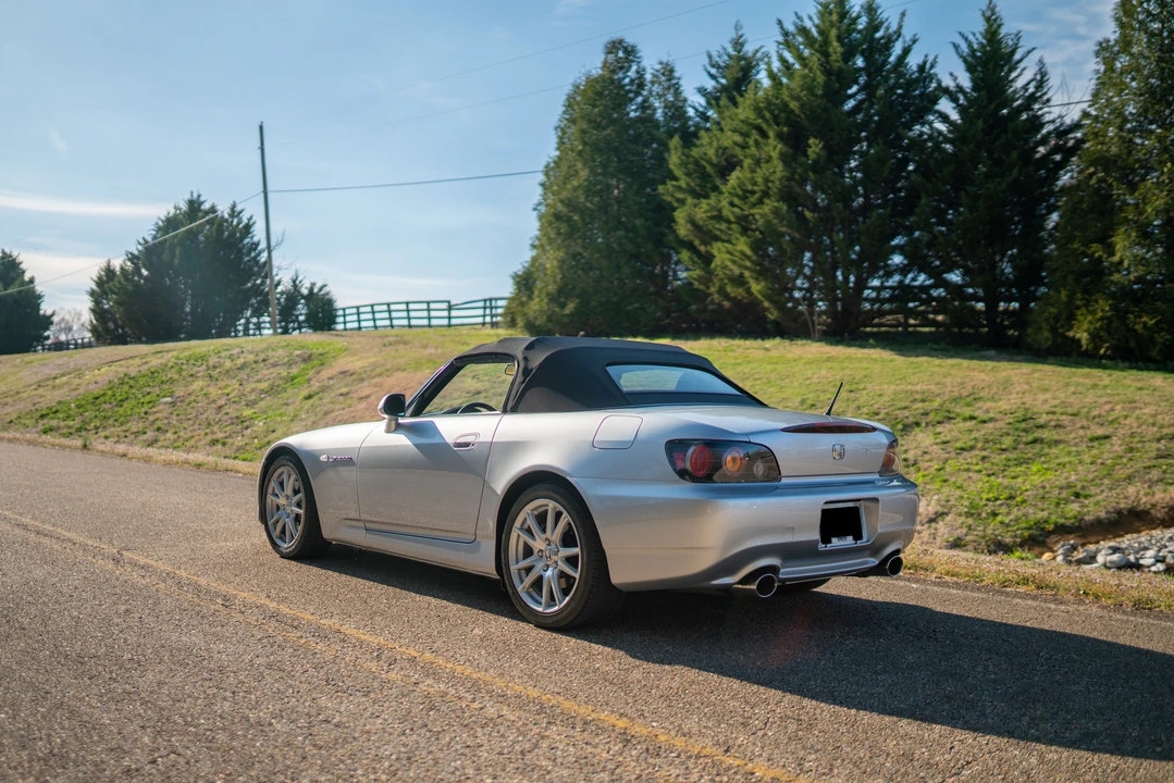 2005 Honda AP2 S2000 - Image 11 of 31