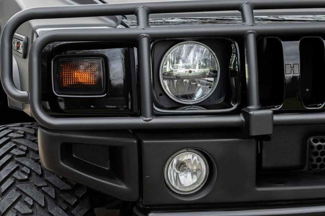 2005 Hummer Hummer H2 - Image 14 of 31