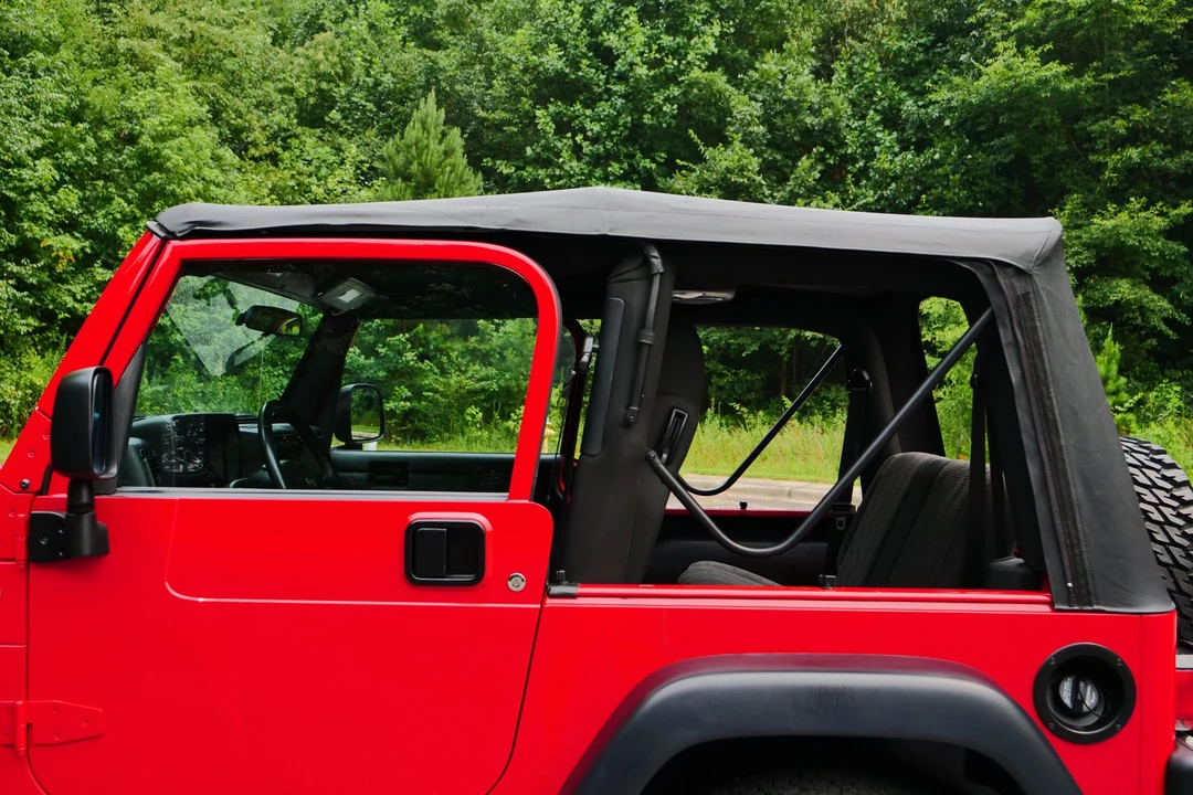 2005 Jeep TJ Wrangler - Image 17 of 31