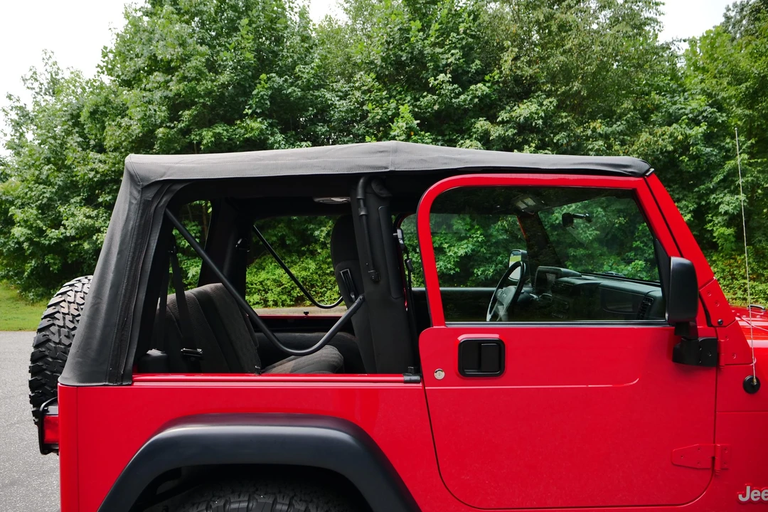 2005 Jeep TJ Wrangler - Image 24 of 31