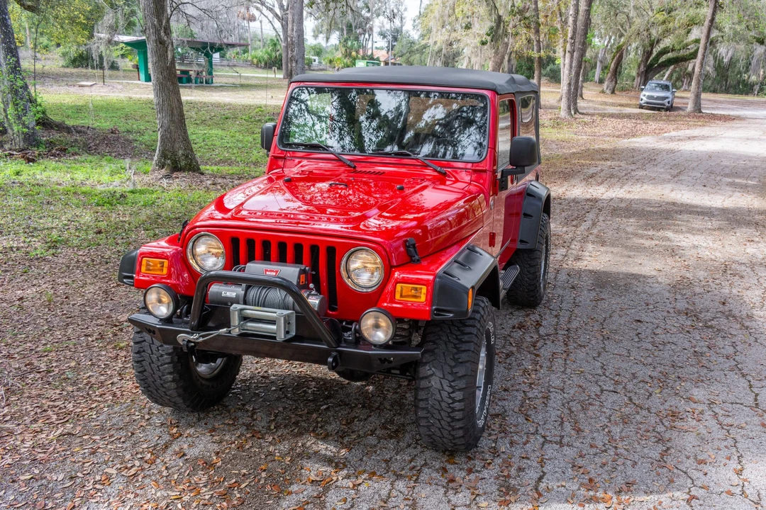 2005 Jeep TJ Wrangler - Image 2 of 31