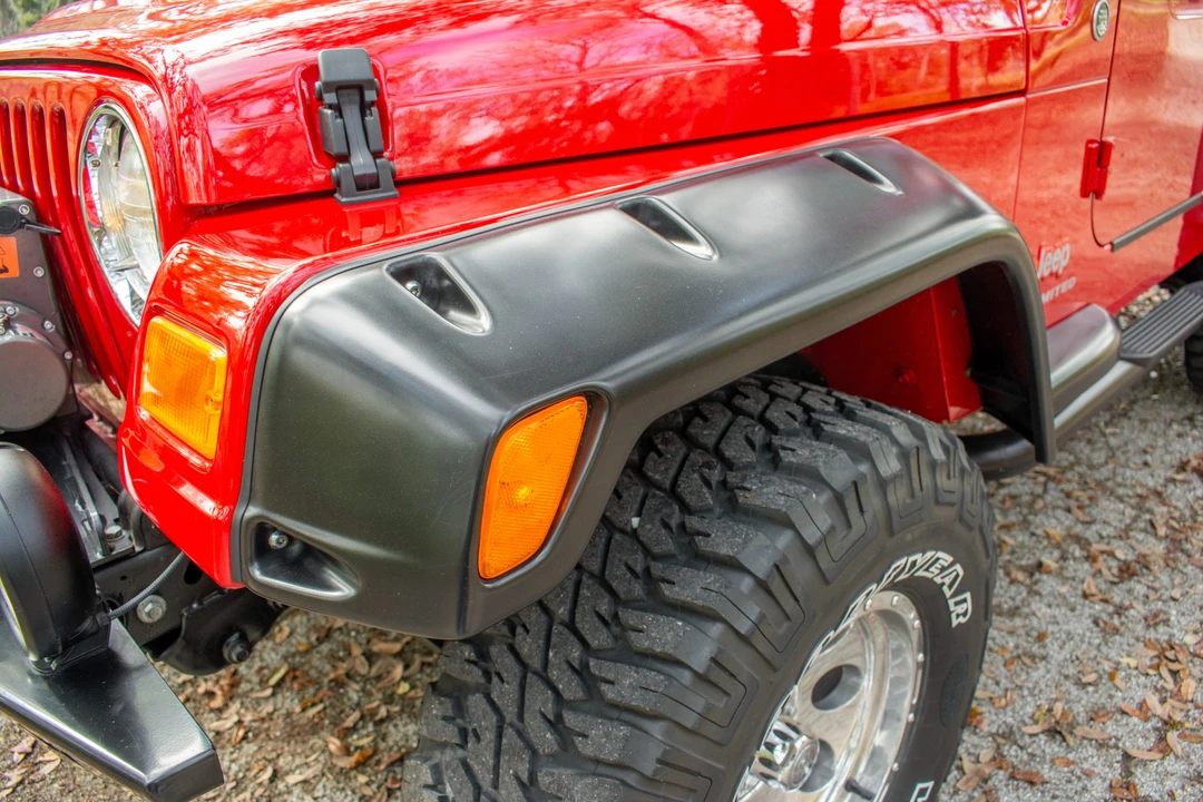 2005 Jeep TJ Wrangler - Image 13 of 31