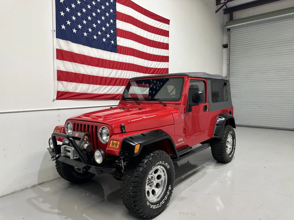 2005 Jeep TJ Wrangler - Image 2 of 31