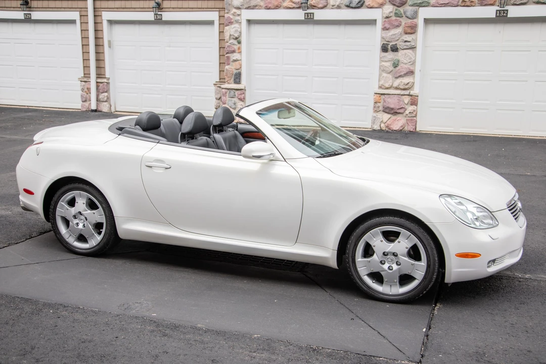 2005 Lexus SC430 - Image 18 of 31