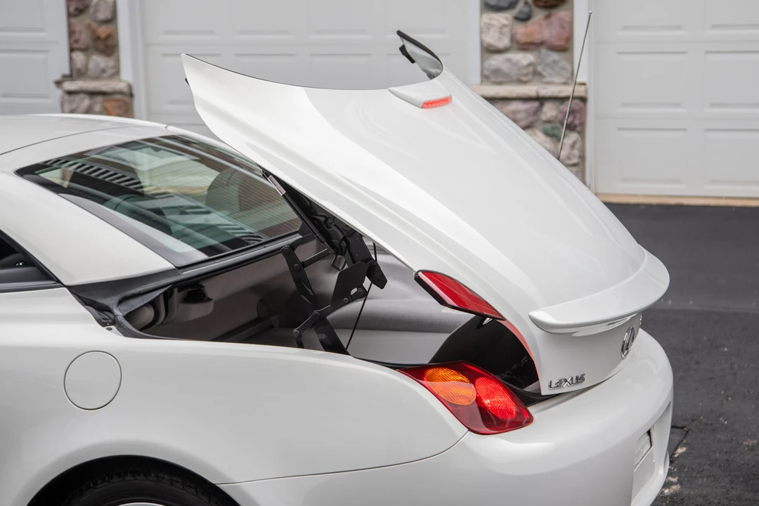 2005 Lexus SC430 - Image 28 of 31