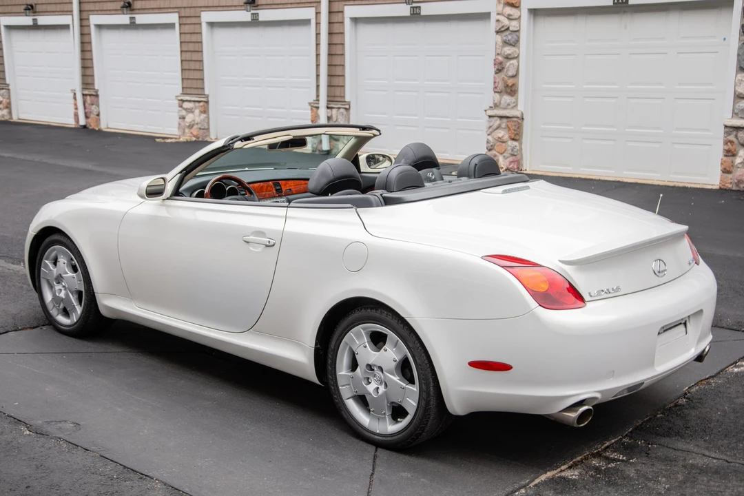 2005 Lexus SC430 - Image 20 of 31