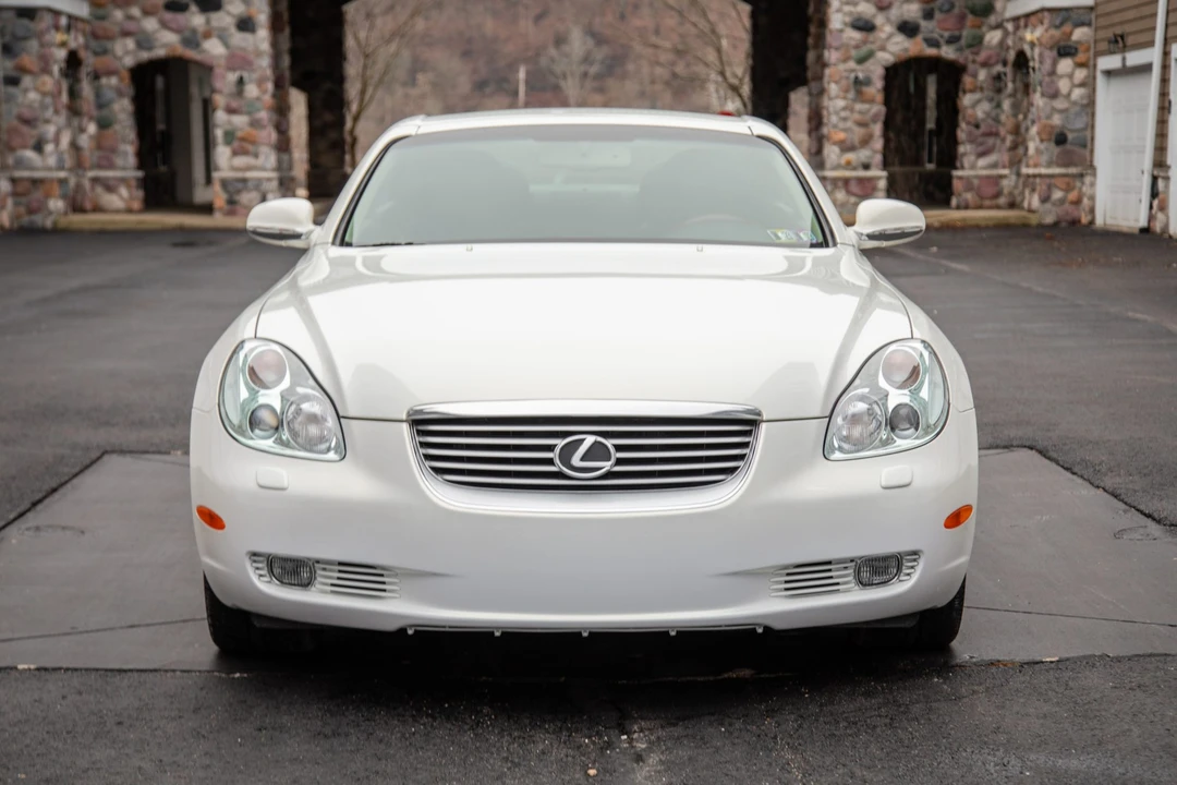 2005 Lexus SC430 - Image 5 of 31