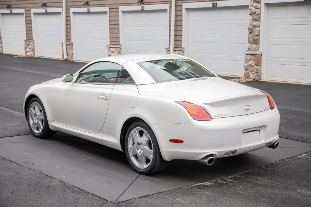 2005 Lexus SC430 - Image 13 of 31