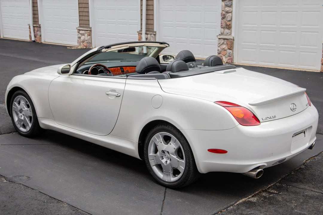 2005 Lexus SC430 - Image 21 of 31
