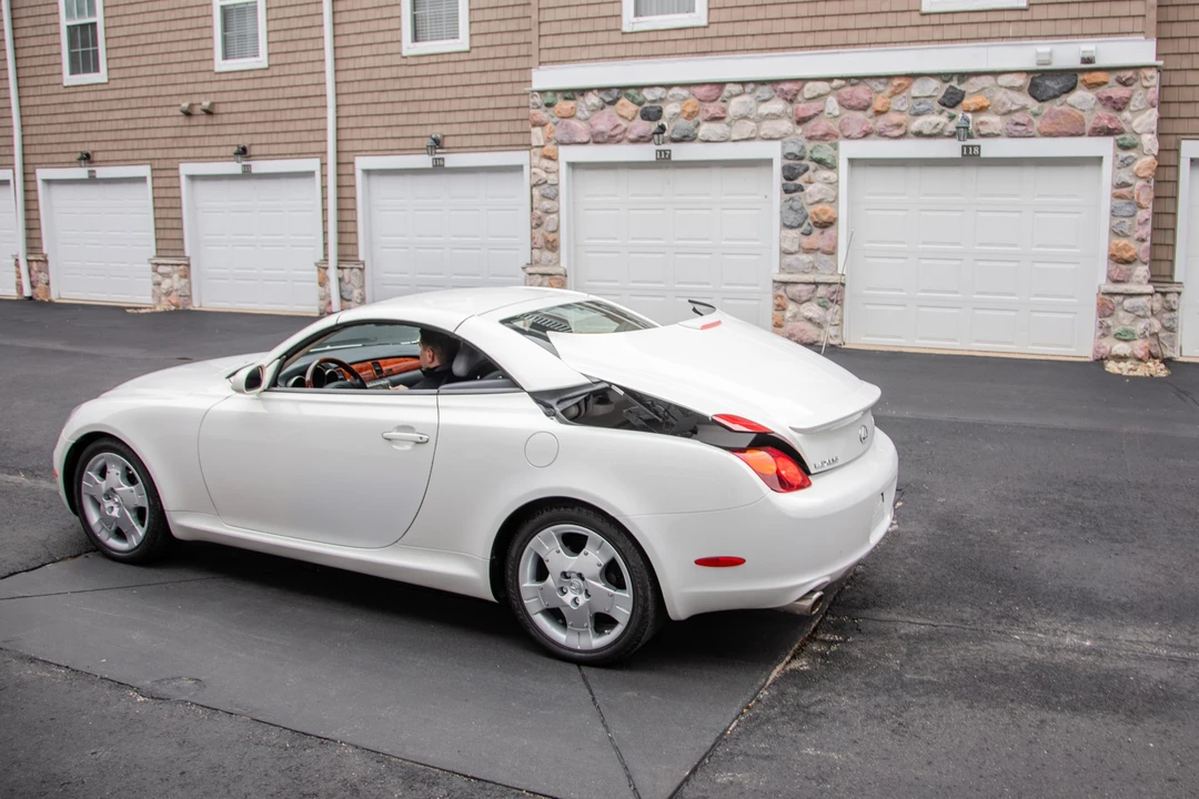 2005 Lexus SC430 - Image 24 of 31