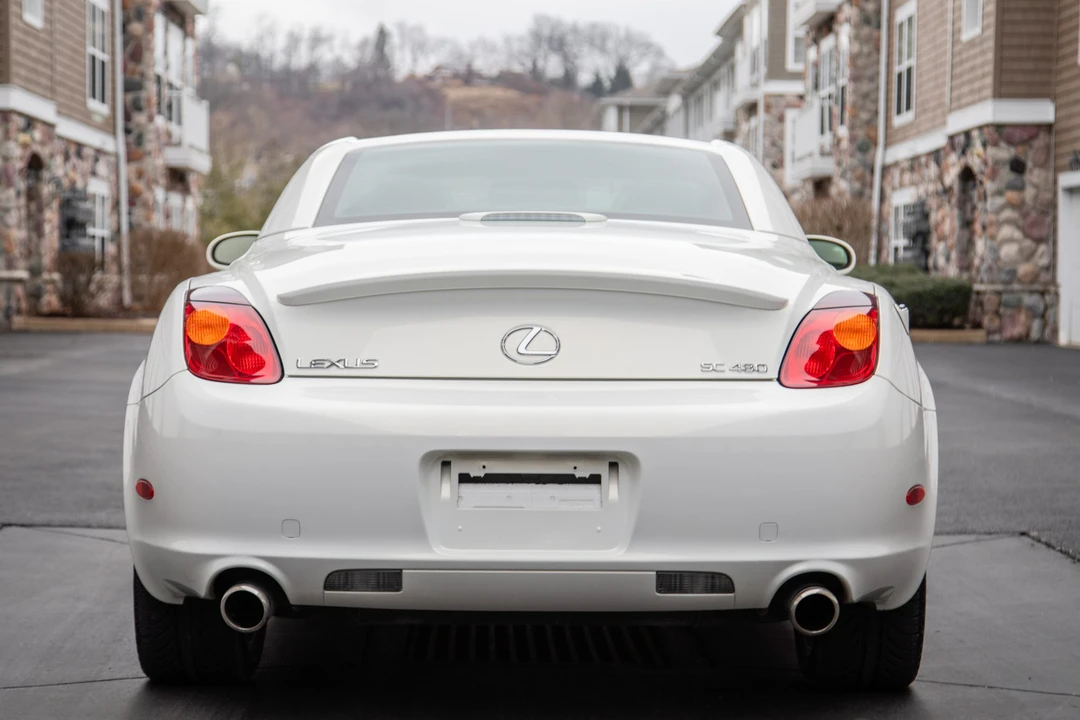 2005 Lexus SC430 - Image 12 of 31