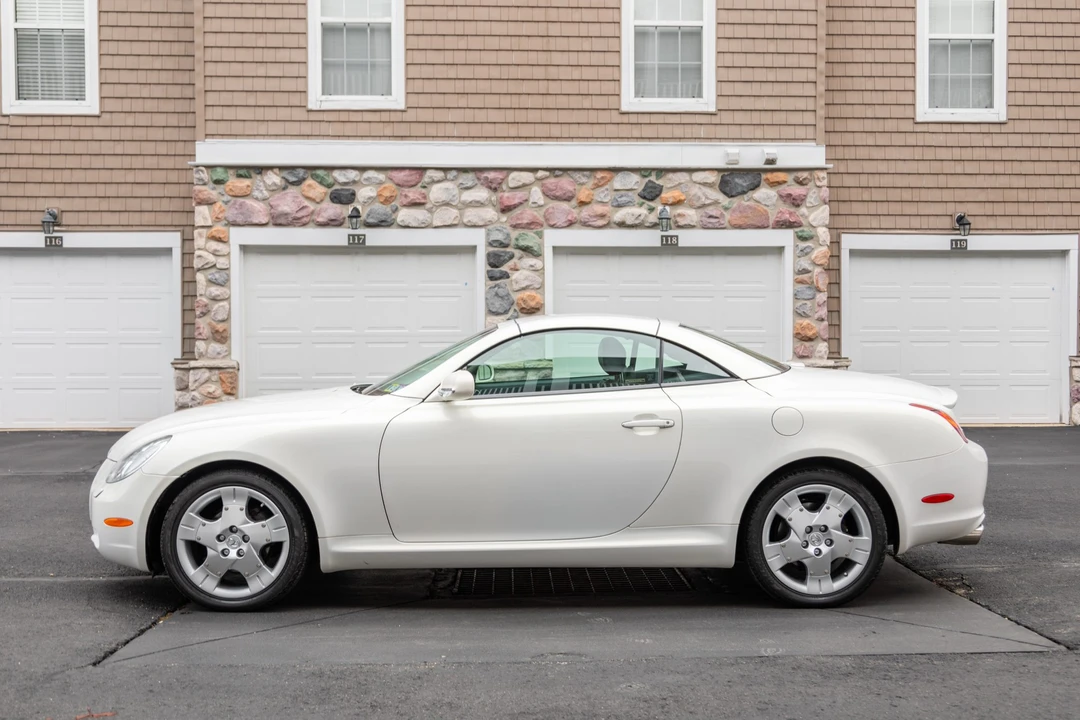 2005 Lexus SC430 - Image 16 of 31