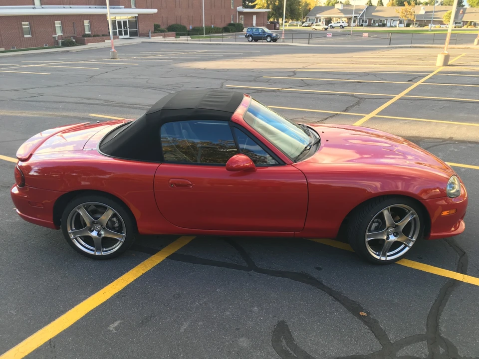 2005 Mazda NB Mazdaspeed MX-5 Miata - Image 12 of 31