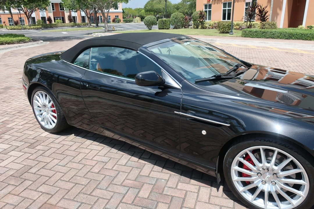 2006 Aston Martin DB9 - Image 22 of 31