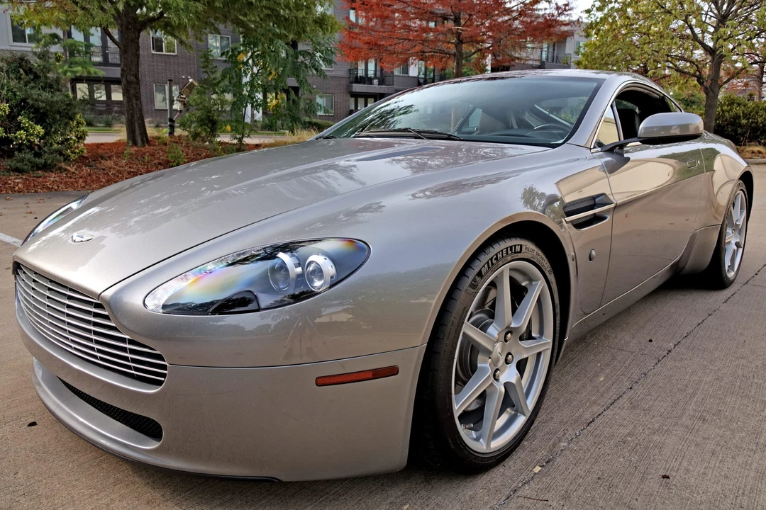 2006 Aston Martin V8 Vantage (2006-2017) - Image 3 of 31