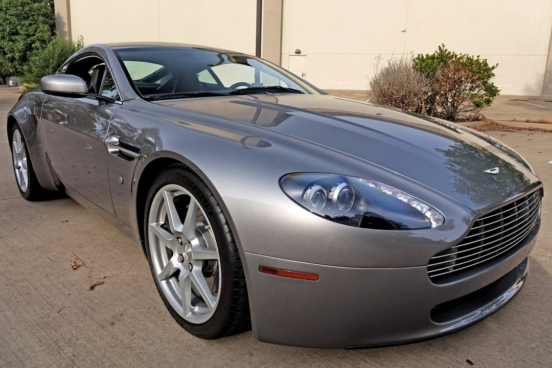 2006 Aston Martin V8 Vantage (2006-2017) - Image 12 of 31