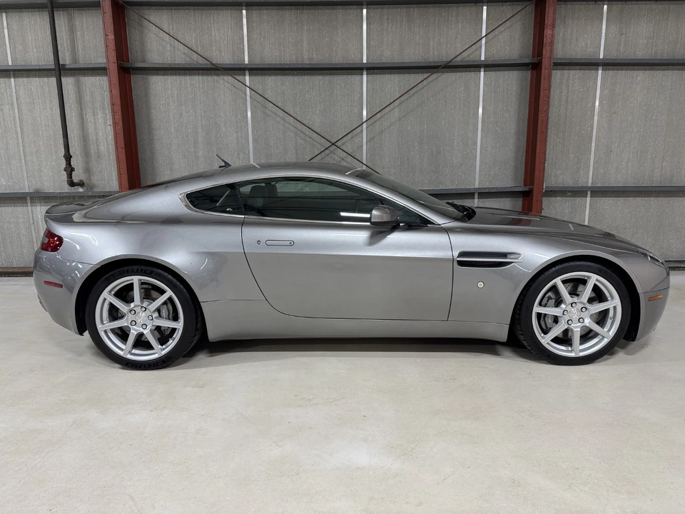 2006 Aston Martin V8 Vantage (2006-2017) - Image 20 of 31