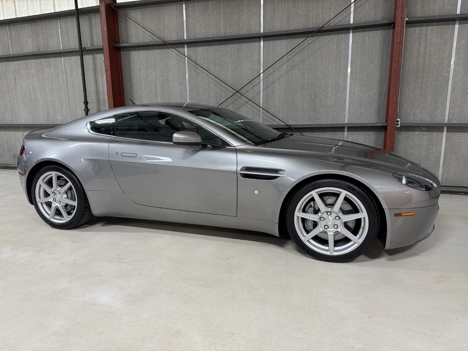 2006 Aston Martin V8 Vantage (2006-2017) - Image 19 of 31