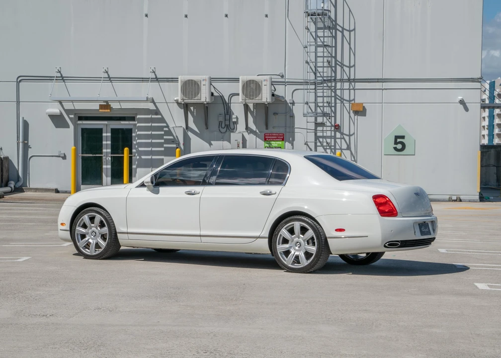 2006 Bentley Continental Flying Spur - Image 24 of 31