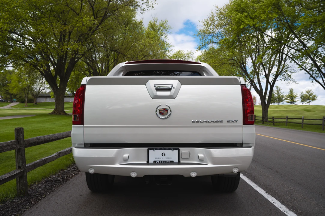 2006 Cadillac Escalade & EXT 2nd Gen - Image 14 of 31