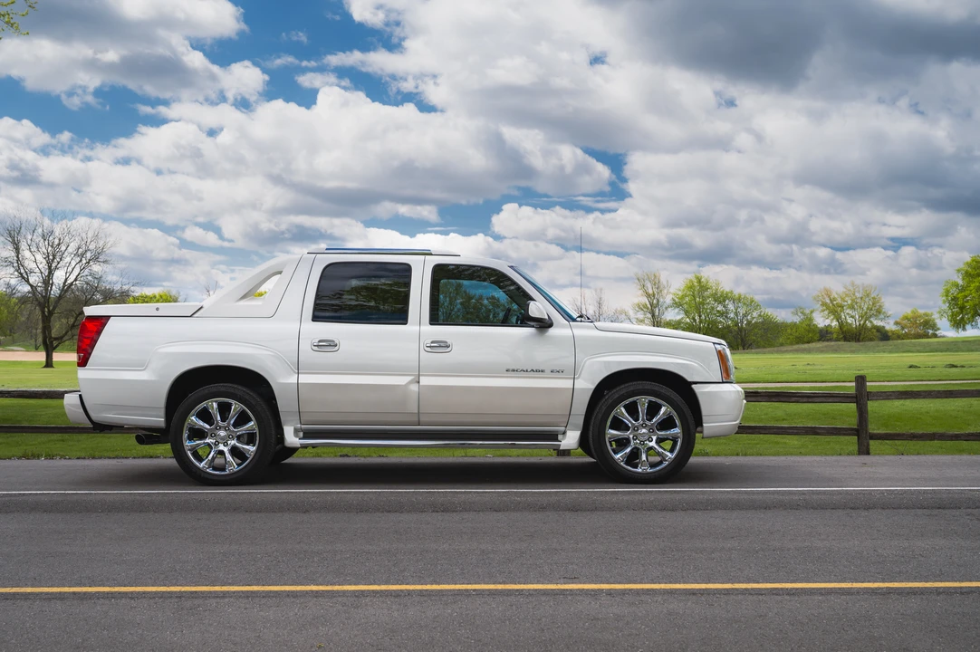 2006 Cadillac Escalade & EXT 2nd Gen - Image 17 of 31