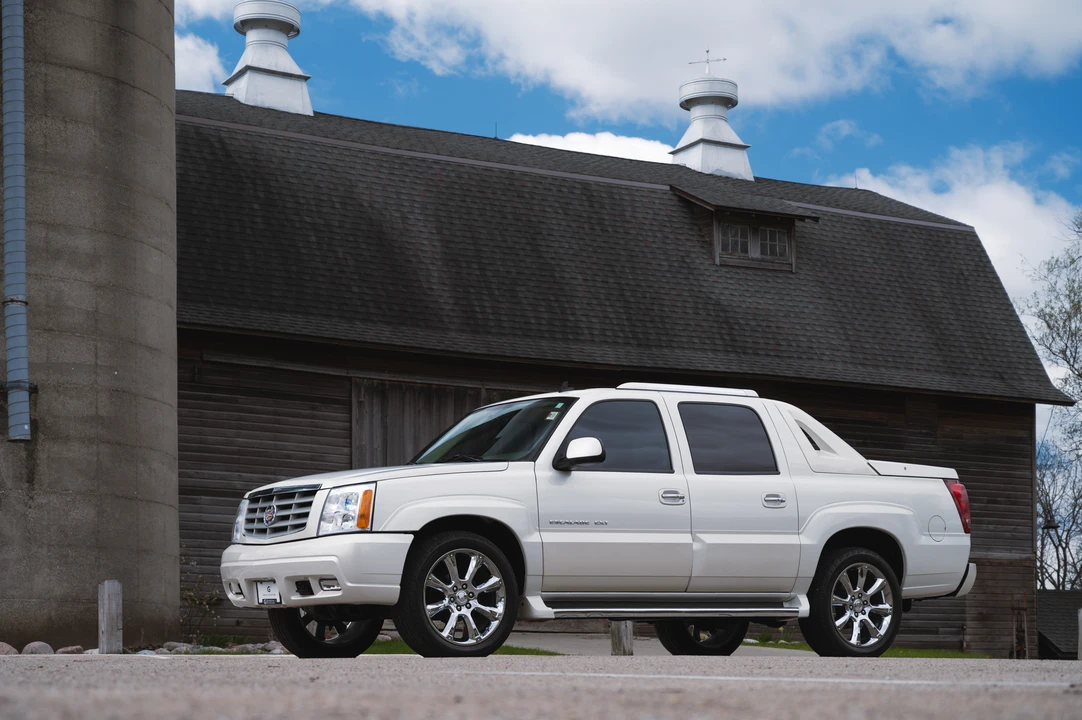 2006 Cadillac Escalade & EXT 2nd Gen - Image 2 of 31