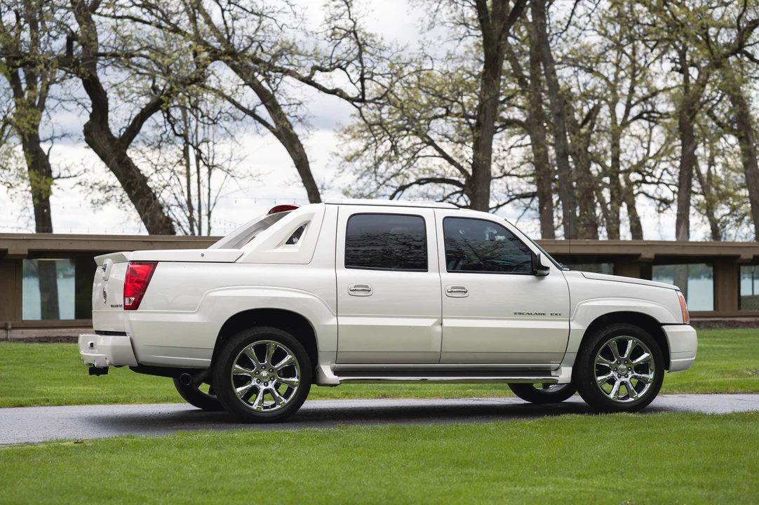 2006 Cadillac Escalade & EXT 2nd Gen - Image 30 of 31