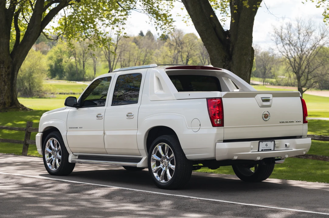 2006 Cadillac Escalade & EXT 2nd Gen - Image 11 of 31