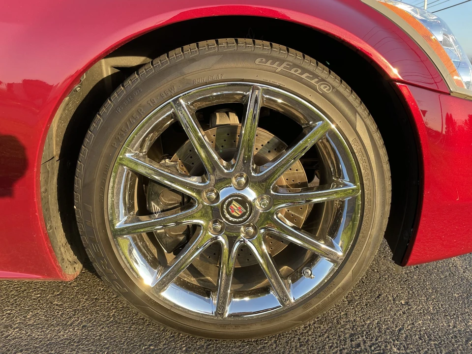 2006 Cadillac XLR-V - Image 24 of 31