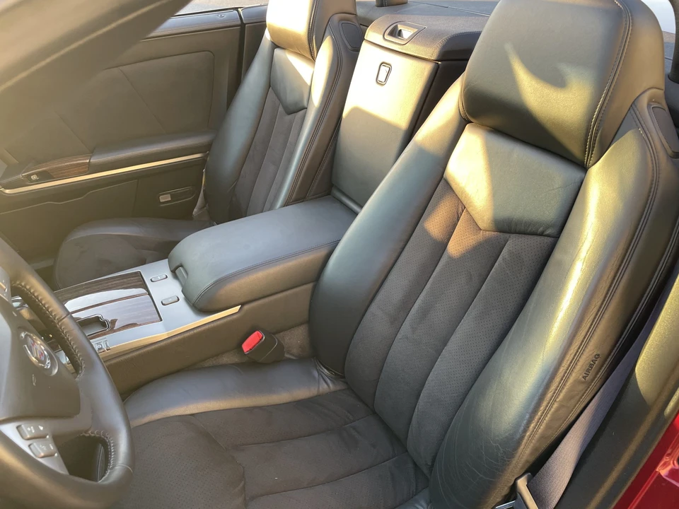 2006 Cadillac XLR-V - Image 27 of 31