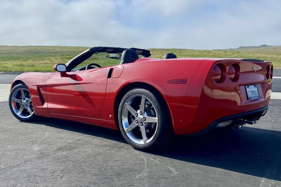 2006 Chevrolet Corvette C6 - Image 2 of 7