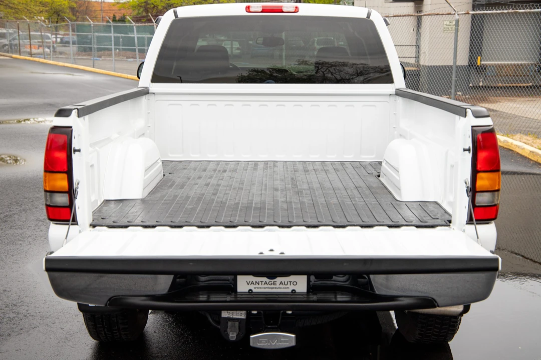 2006 GMC Sierra 2nd Gen - Image 25 of 31