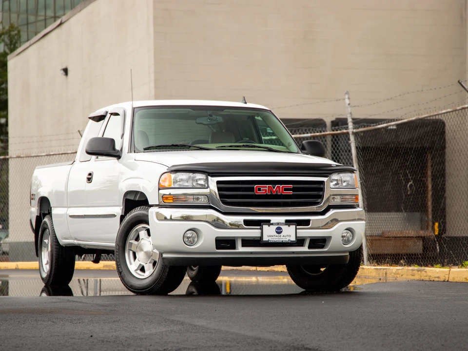 2006 GMC Sierra 2nd Gen - Image 12 of 31