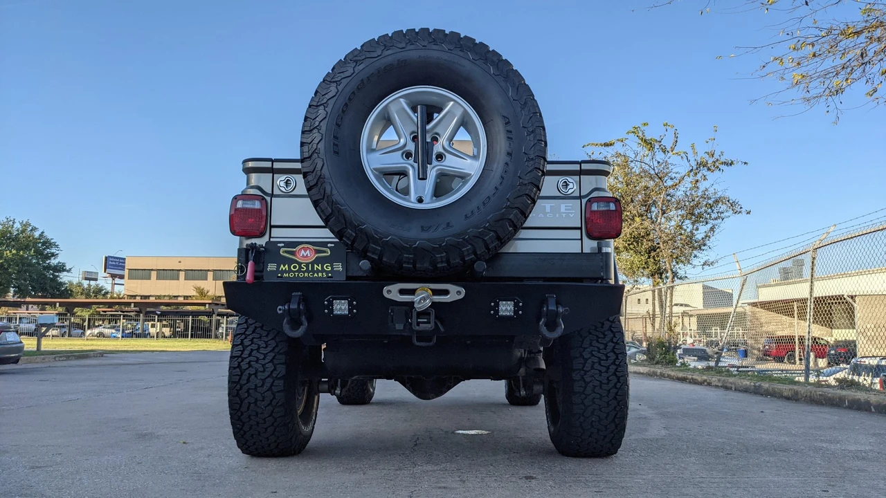 2006 Jeep TJ Wrangler - Image 14 of 31