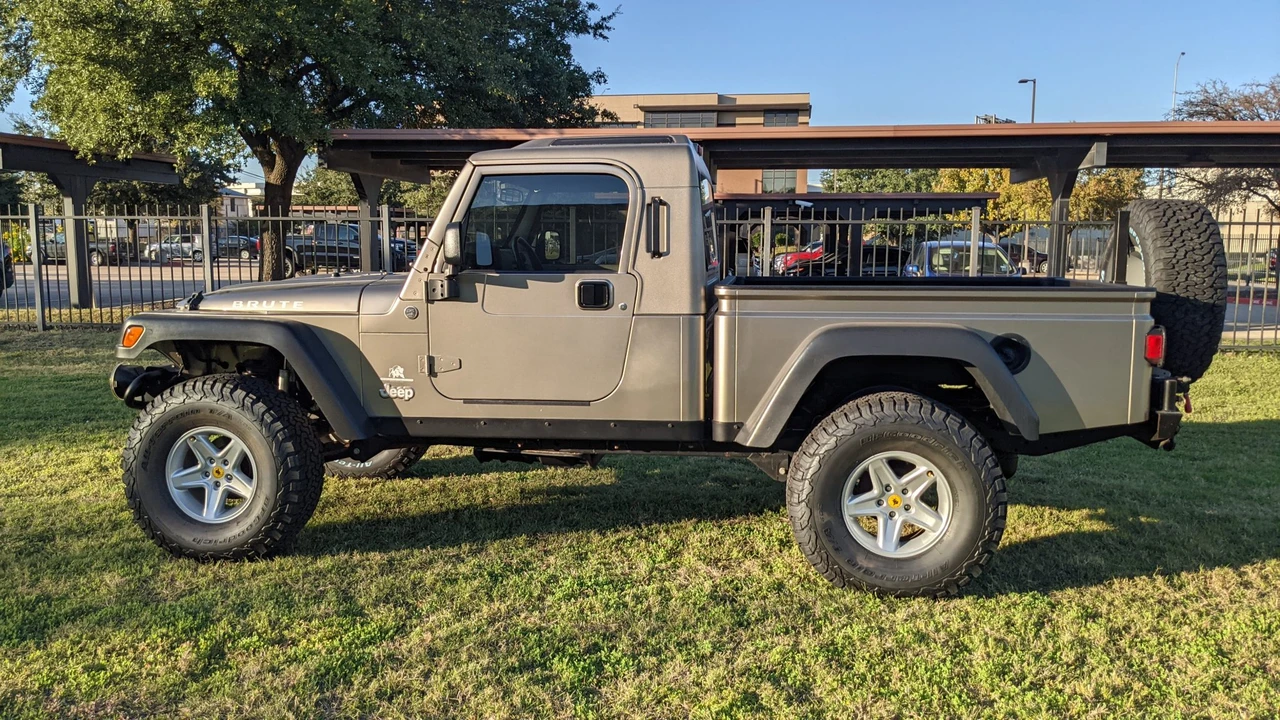 2006 Jeep TJ Wrangler - Image 7 of 31