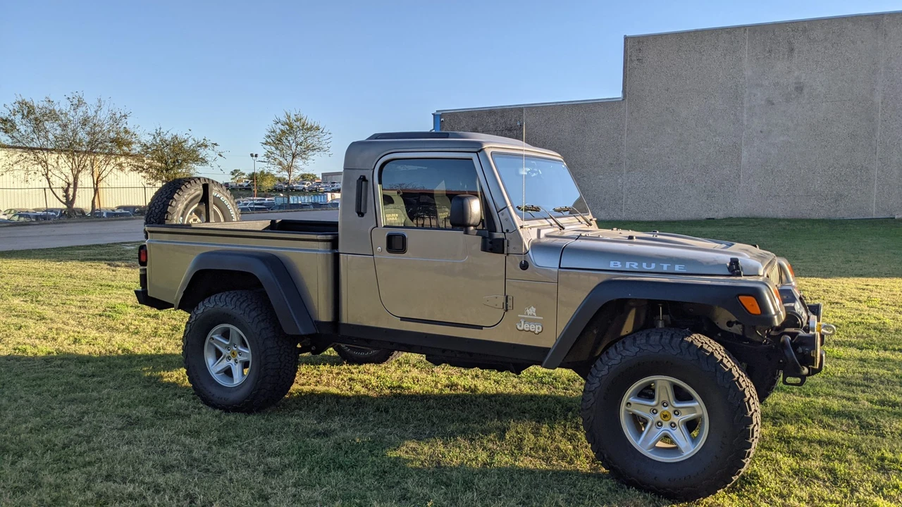 2006 Jeep TJ Wrangler - Image 18 of 31