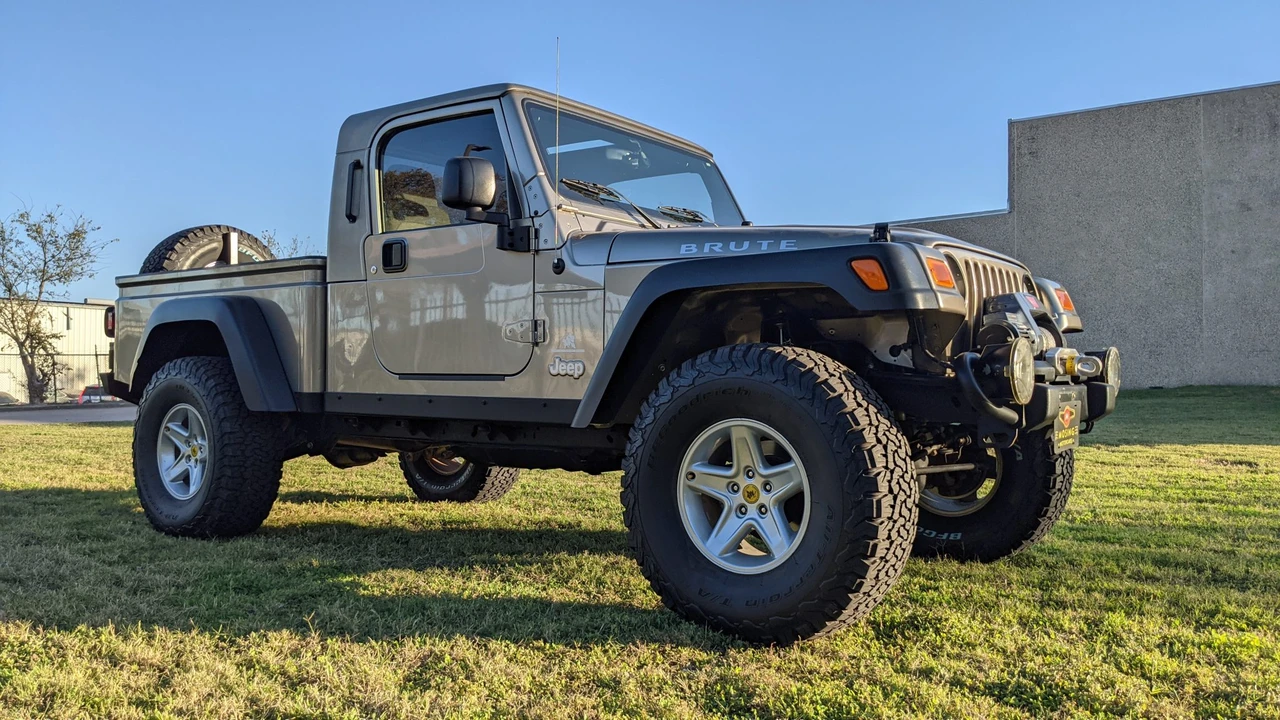 2006 Jeep TJ Wrangler - Image 19 of 31