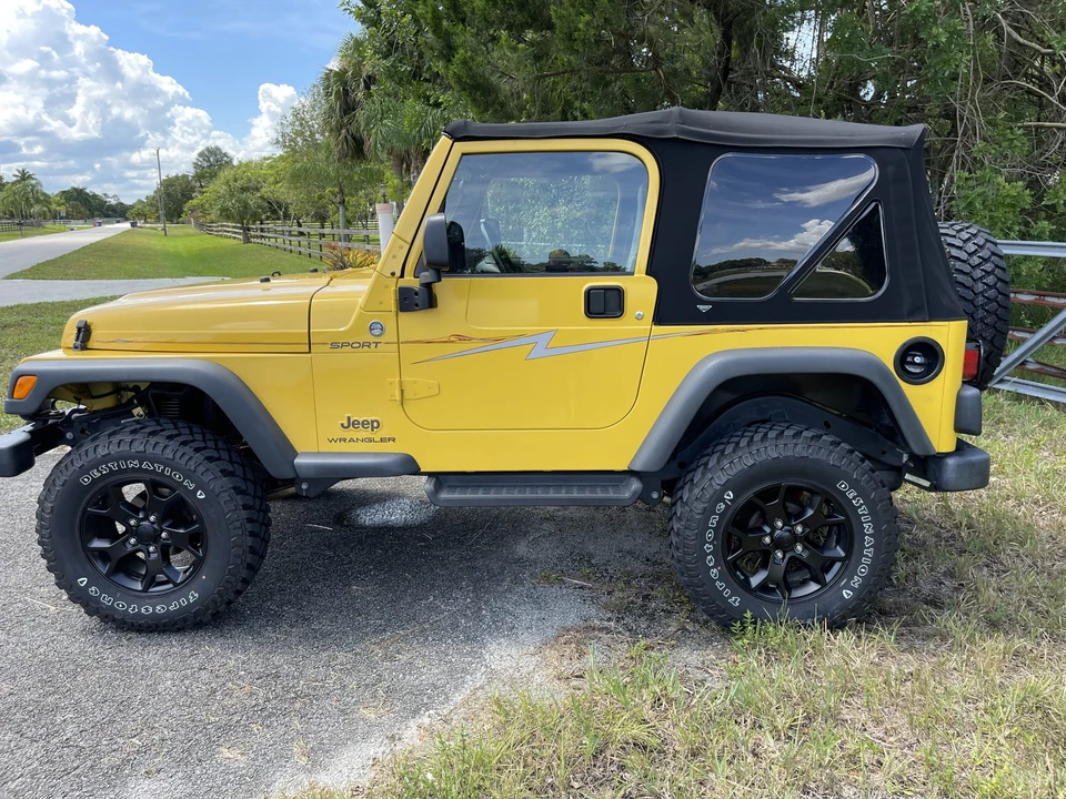 2006 Jeep TJ Wrangler - Image 17 of 31