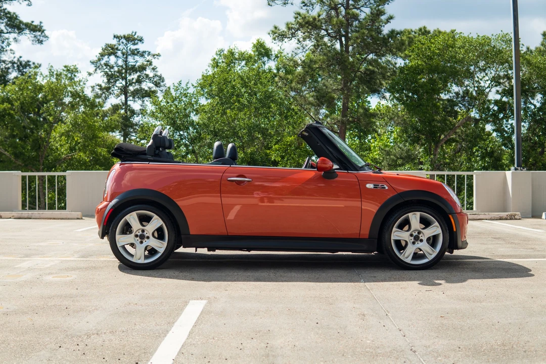 2006 Mini Mini Cooper S 1st Gen - Image 11 of 21