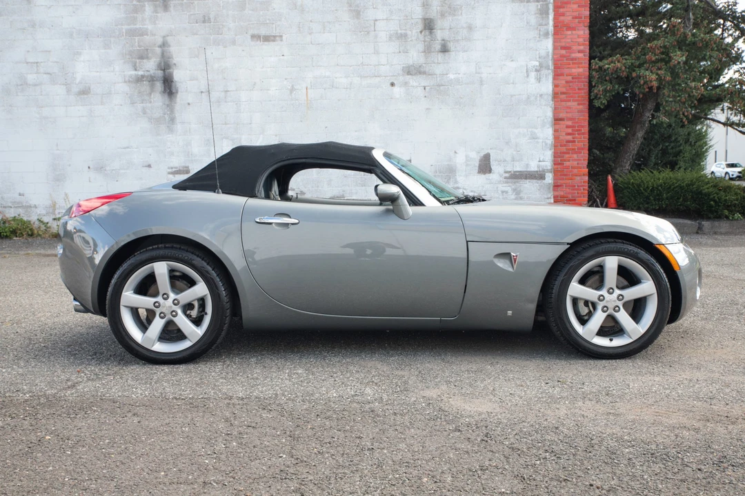 2006 Pontiac Solstice - Image 19 of 31