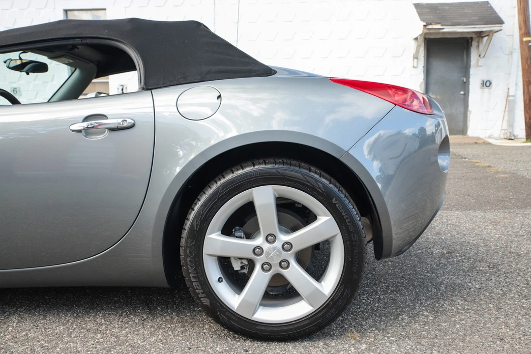 2006 Pontiac Solstice - Image 25 of 31