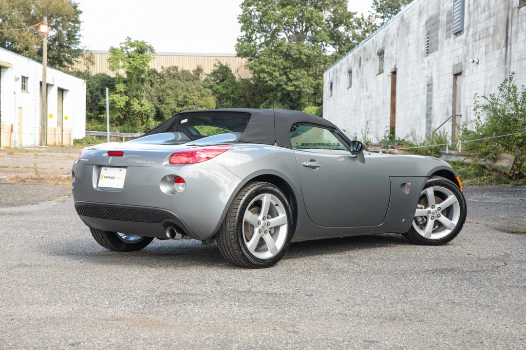 2006 Pontiac Solstice - Image 17 of 31