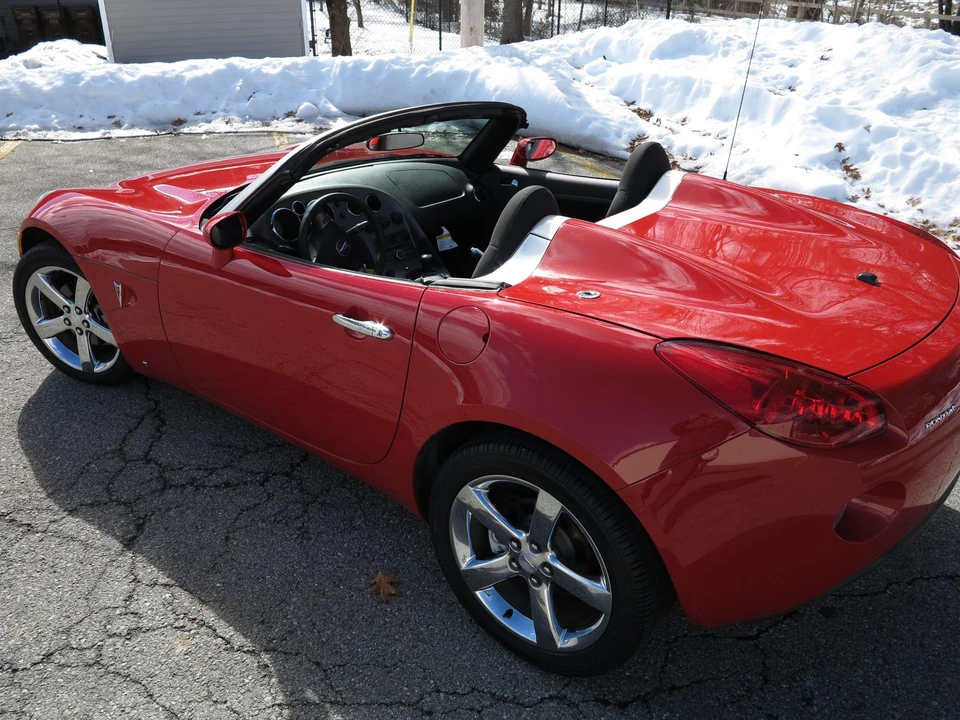 2006 Pontiac Solstice - Image 17 of 31