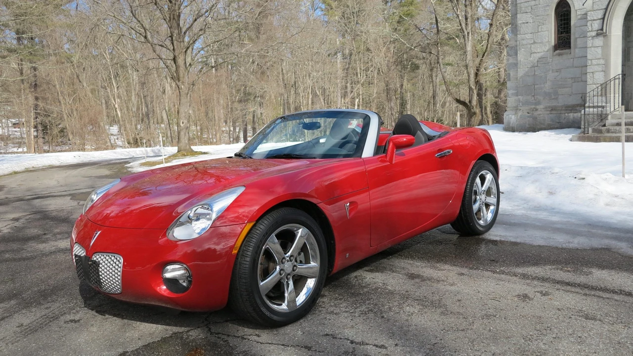 2006 Pontiac Solstice - Image 3 of 31